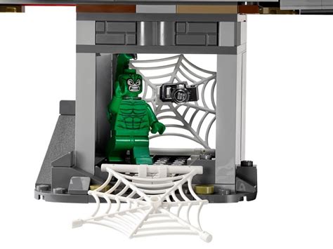 LEGO 76057 Человек-паук: решающая битва воинов паутины на мосту ...