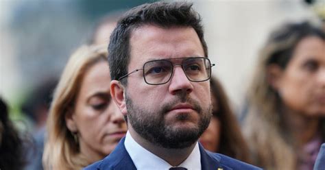 Catalogna Il Parlamento Non Approva Il Bilancio E Pere Aragones