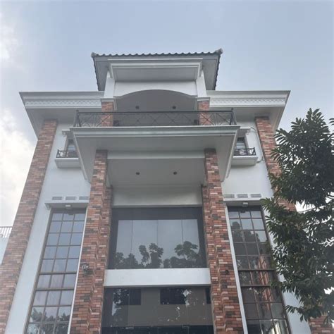 gedung mewah bisa  kantor agency rumah dll