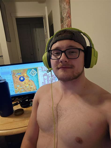 It S DnD Night Nudes GaymersGoneMild NUDE PICS ORG