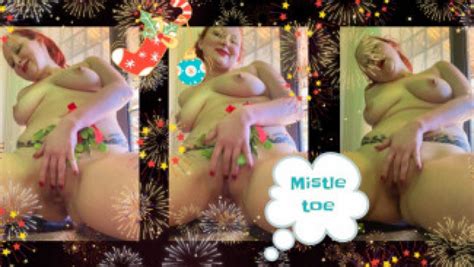 PennyLaneSD Kiss My Pussy Under The Mistletoe ManyVids