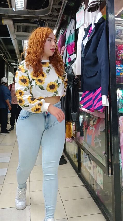 Latinas Bien Hot Tight Jeans Forum