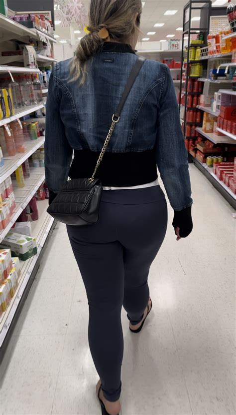 Oc Hot Latina Spandex Leggings Yoga Pants Forum