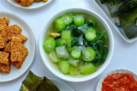 resep sayur bayam bening   membuatnya  praktis