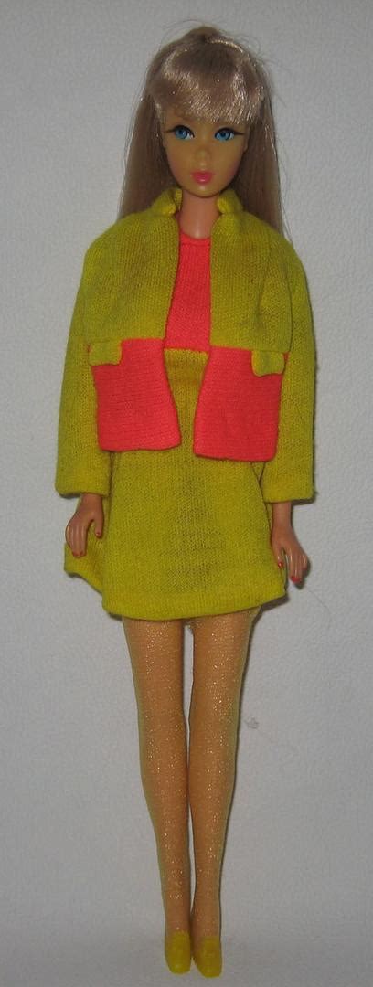 Vintage Mattel Tnt Barbie Blonde Hair In Rare Pair Outfit Hk