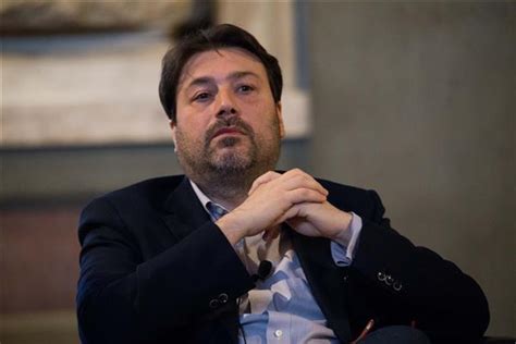 Elezioni A Firenze Il Pd Apre A Montanari Candidato Ma Lui Per Ora