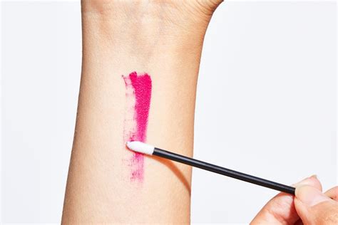 The Best Nude Lipsticks Of Tested And Reviewed