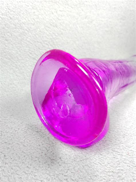 Realistic Clear Rubber Natural Dildo Transparent Sex Toy For Women Suction Cup Large 17 Cm