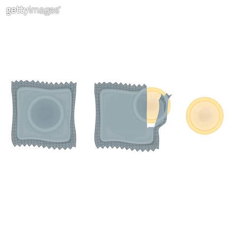 Packaged condom Sex education 이미지 1377499245 게티이미지뱅크