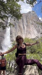 INSTA Jennifer Holland Cleavage And Bikini Bottoms In The Sun 5 17 23 Phun Org Forum