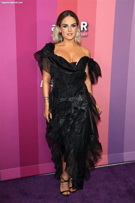 JoJo Levesque Nude The Fappening Photo 1036056 FappeningBook