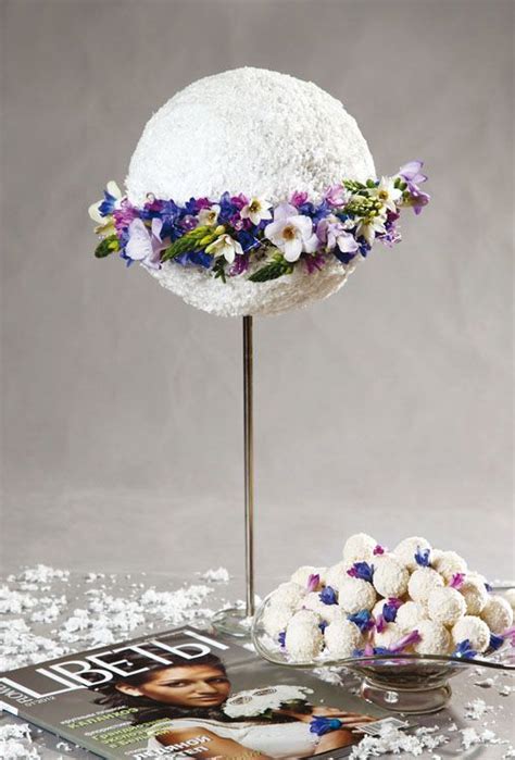 Подарок к юбилею | Blumen gestecke, Moderne blumenarrangements, Art floral