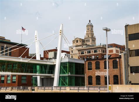 Downtown Skyline On A Summer Afternoon Davenport Iowa Usa Stock