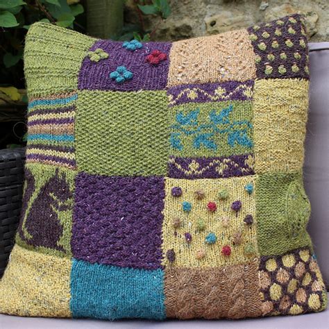Ravelry Woodland Cushion Cover Pattern By Sue Culligan