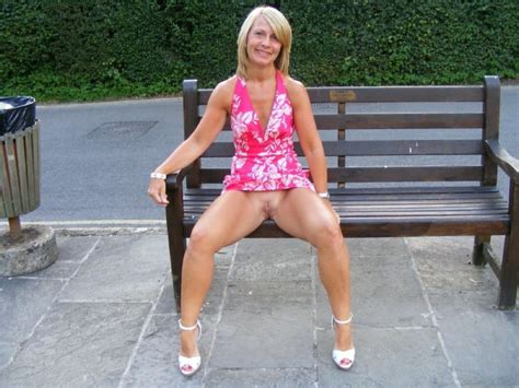 Brave Women Going Commando Porn Pictures Xxx Photos Sex Images Pictoa