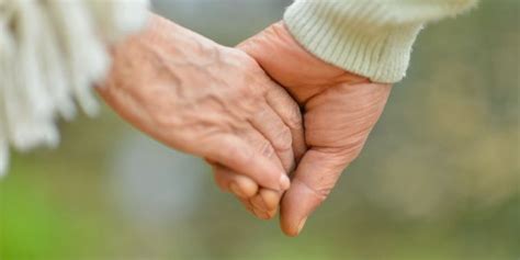 Schluss Mit Der Routine So Gelingt Romantischer Sex Nau Liebe