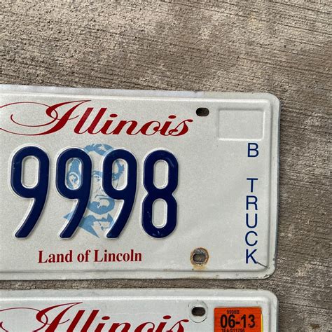 How To Order Customized Or Specialty New Plates Illinois Offers To Support Your Favorite Local Causes And Charities 1