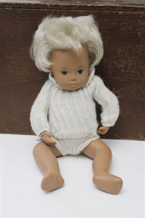 S Vintage Made In England Sasha Doll Blonde Baby Doll W Wrist Tag