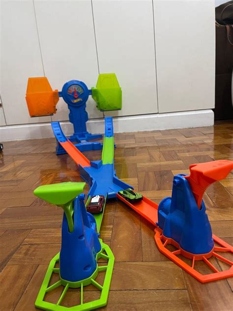 Hot Wheels Balance Breakout Hobbies Toys Toys Games On Carousell