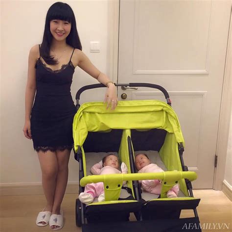 Gặp gỡ hot mom xinh đẹp được mệnh danh chuyên gia đẻ Hai lần đều