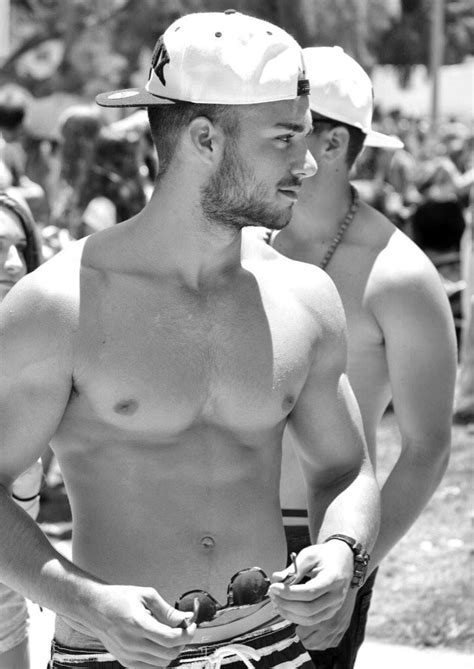 Hot Dudes Good Mood On Twitter RT AlcibiadeEroe ItsToddW Stevetleonard Hotd Goodm