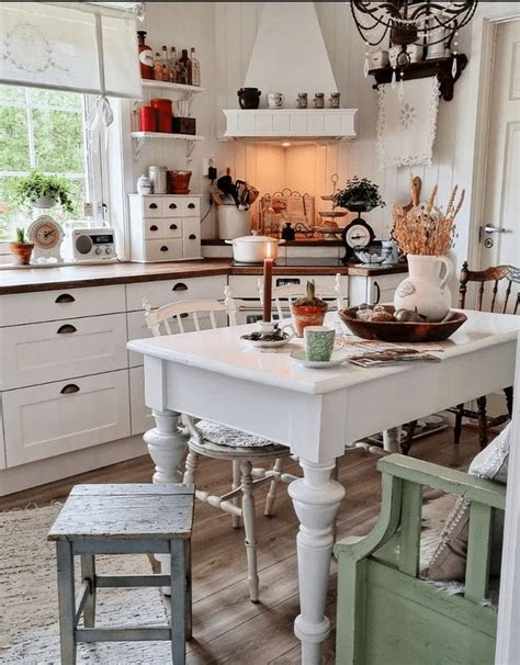 Get Inspired By These Sweet Cottagecore Kitchens Shabby Chic