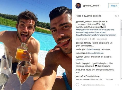 Pellè al mare smorfie con Parolo su Instagram pioggia di insulti sui