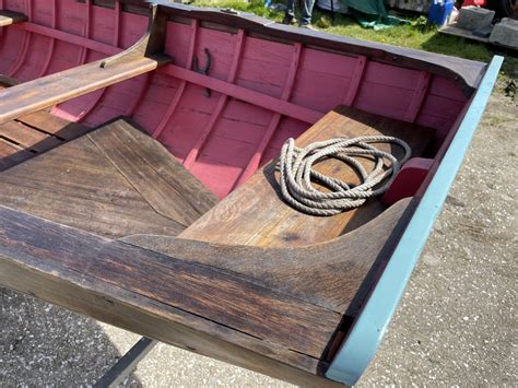 Why ups punt amsterdam is faster than traditional postal systems 27