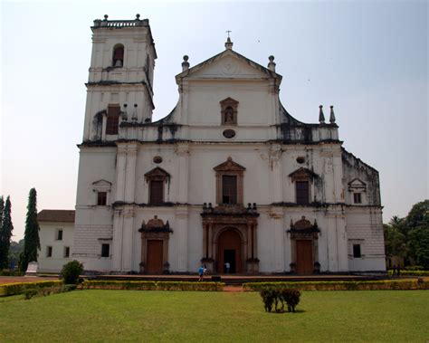 churches  goa
