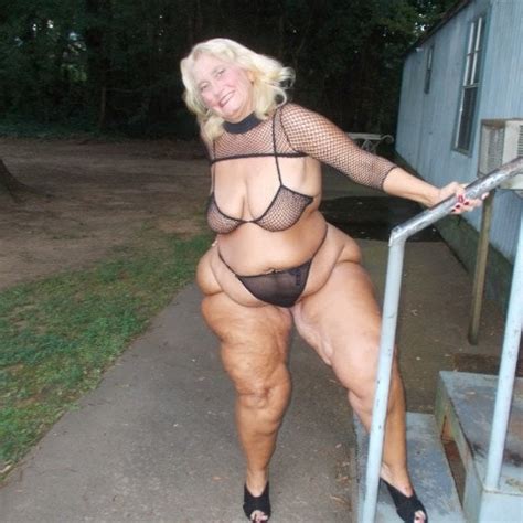 Amber Connors 56y Wide Hips Squirt Wife GILF Free Porn F4 XHamster