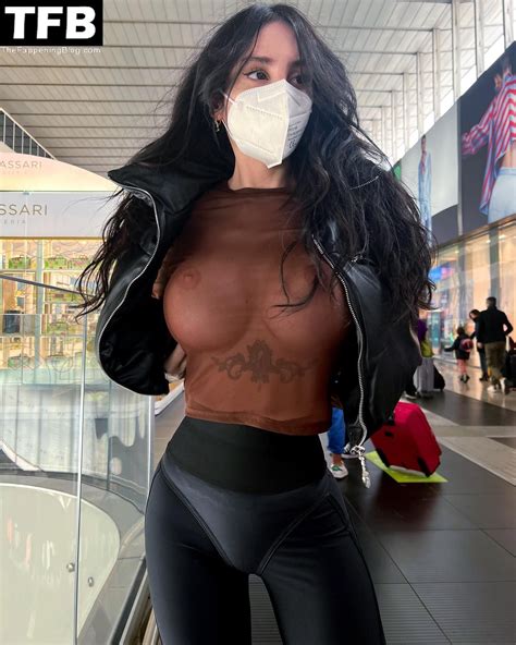 Alexis Mucci Shows Off Her Nude Tits Photos TheFappening