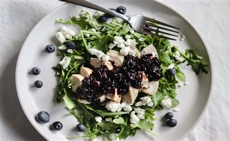 Blueberry Glazed Turkey Salad With Goat Cheese Canadian Turkey