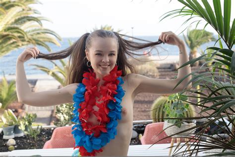 AMATEUR GIRL Domai Shea 1 Shea High 0008 Porn Pic