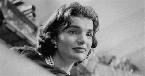 The True Story Behind Jackie Kennedy S Nude Photos Printed In Hustler