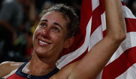 El voley playa femenino no son sólo chicas en bikini