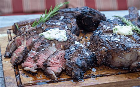 Smoked Tomahawk Steaks Recipe