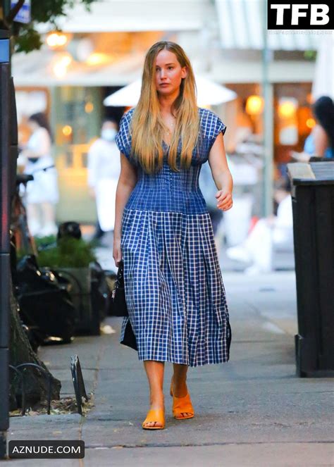 Jennifer Lawrence Sexy Seen Flaunting Her Hot Tits In A Flowy Blue Dress Outside A Cafe In New