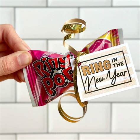 Ring In The New Year With These New Year S Eve Party Favors