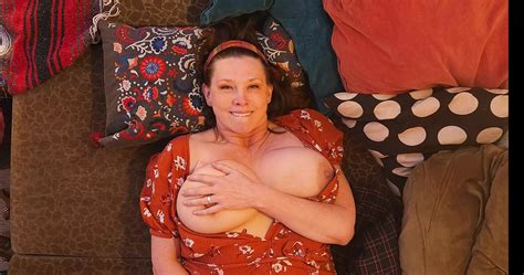 La Mia Sexy Moglie Milf Si Masturba Si Fa Leccare La Figa Fino A Quando Non Ha Un Vero Orgasmo