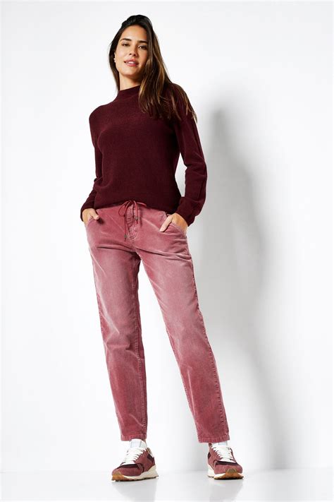 Hosen von TONI Fashion online kaufen