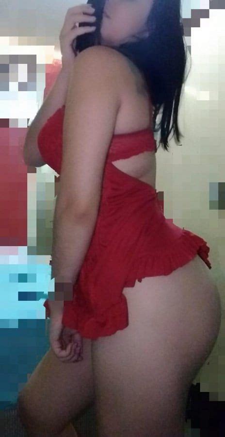 Thaís Oliveira Morena Gostosa Colocou Uma Lingerie Vermelha e Ficou se Exibindo Toda Sexy em