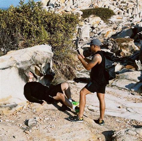 Tóc Tiên xả kho ảnh bikini được chồng chụp Saostar vn