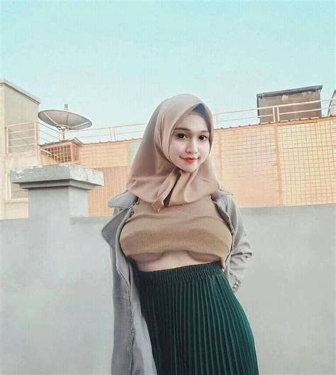 Foto Jilboobs Hot Cewek Cantik Manis Berjilbab Memakai Baju Setengah Terbuka Foto Wanita