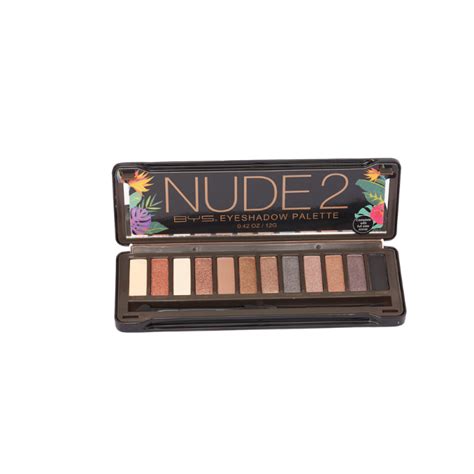 Les Incontournables Palettes Maquillage Nude pour un Look Subtil et Élégant Garan Cedore Magazine