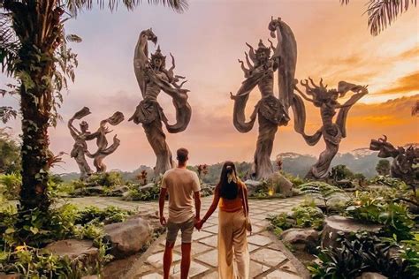 Atasan 5 Destinasi Wisata Di Pulau Bali Yang Instagrammable Dan