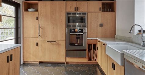 Trend Alert Kitchens With Floor To Ceiling Cabinetry Artofit