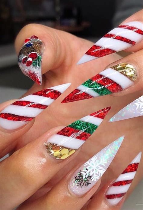 Pin By Estela Gonzalez Aguinaga On Christmas Nails Christmas Nail