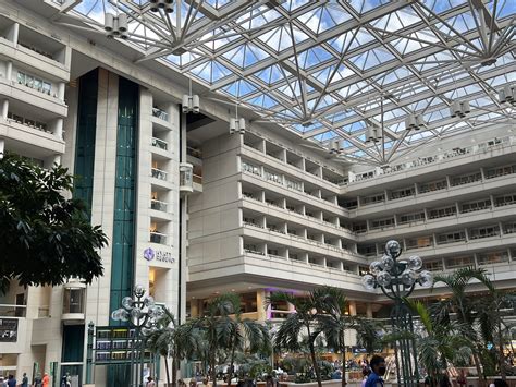 Hemisphere Restaurant MCO Review | The Orlando DINKs Blog