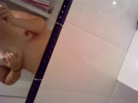 Curva Romanca Se Masturbeaza Free Porn Video A XHamster