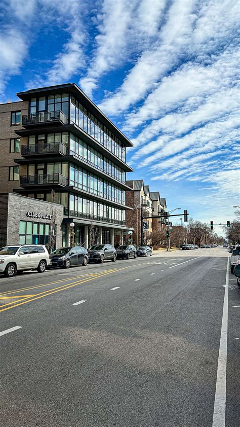 District House Luxury Condos in Oak Park IL | Work with Laurie